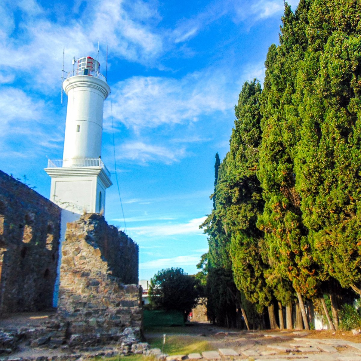 Faro de Colonia