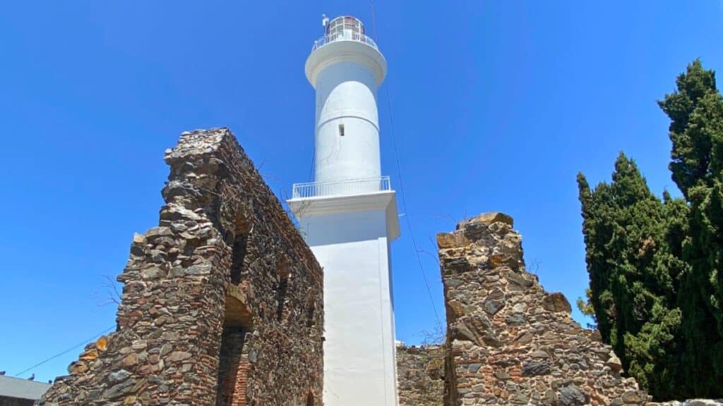 Faro de Colonia