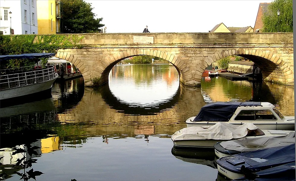 Folly Bridge Embankment