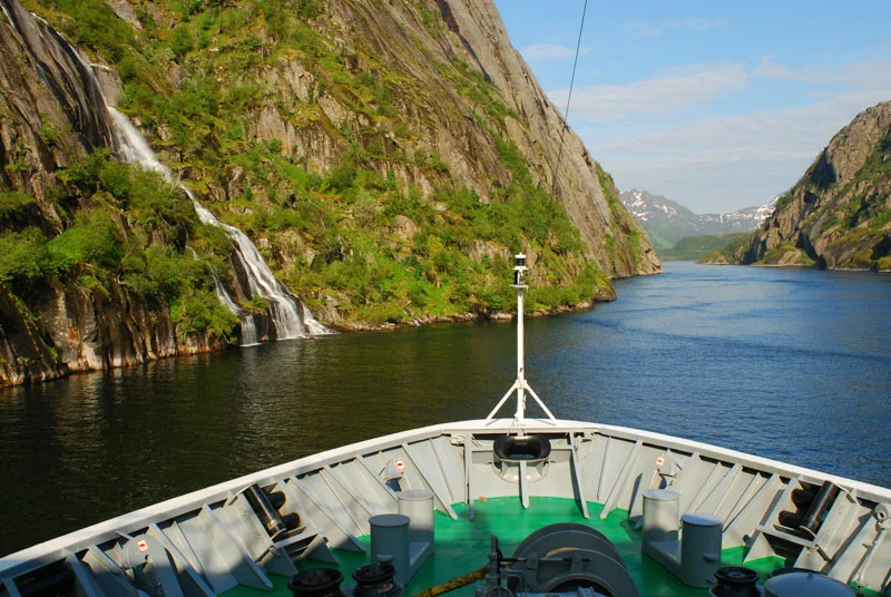 Trollfjord transit
