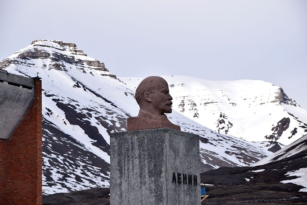 Northernmost Statue