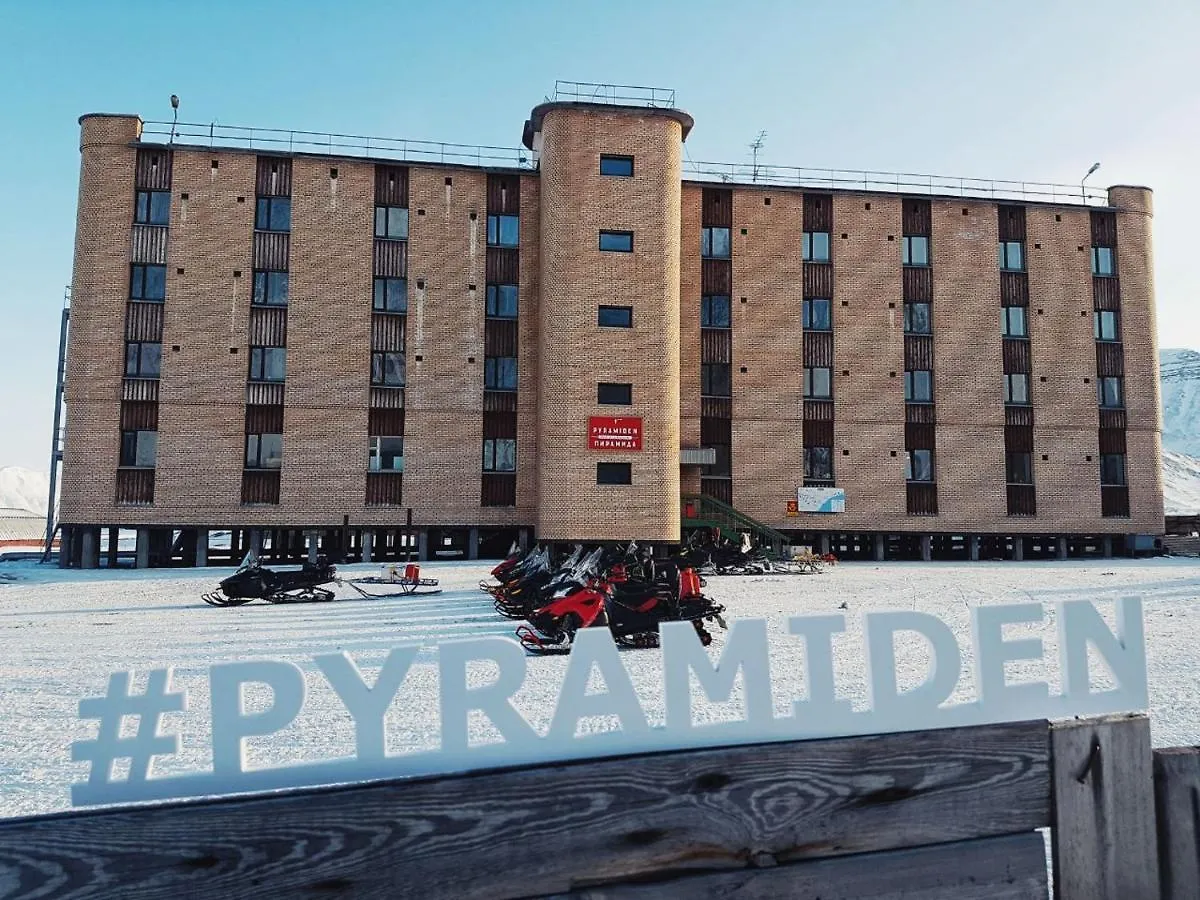 Pyramiden Hotel