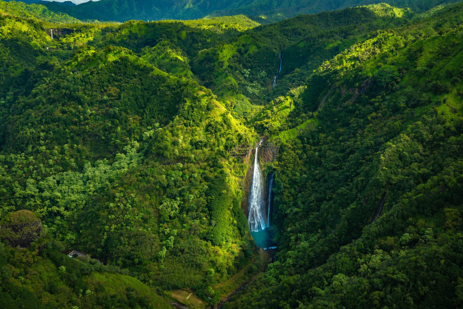 Manawaiopuna Falls