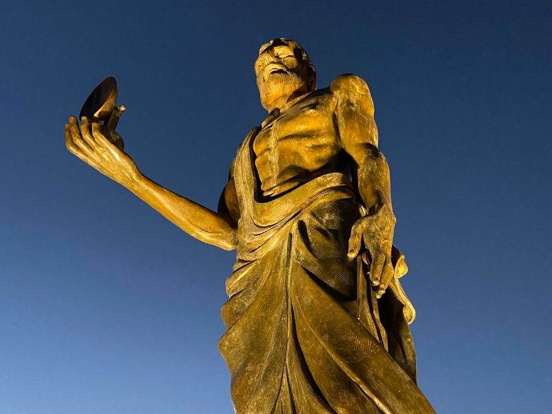 Archimedes Statue