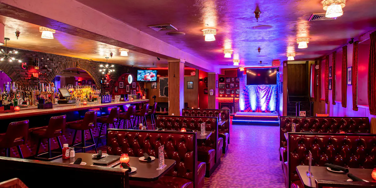 Speakeasy Lounge Booths
