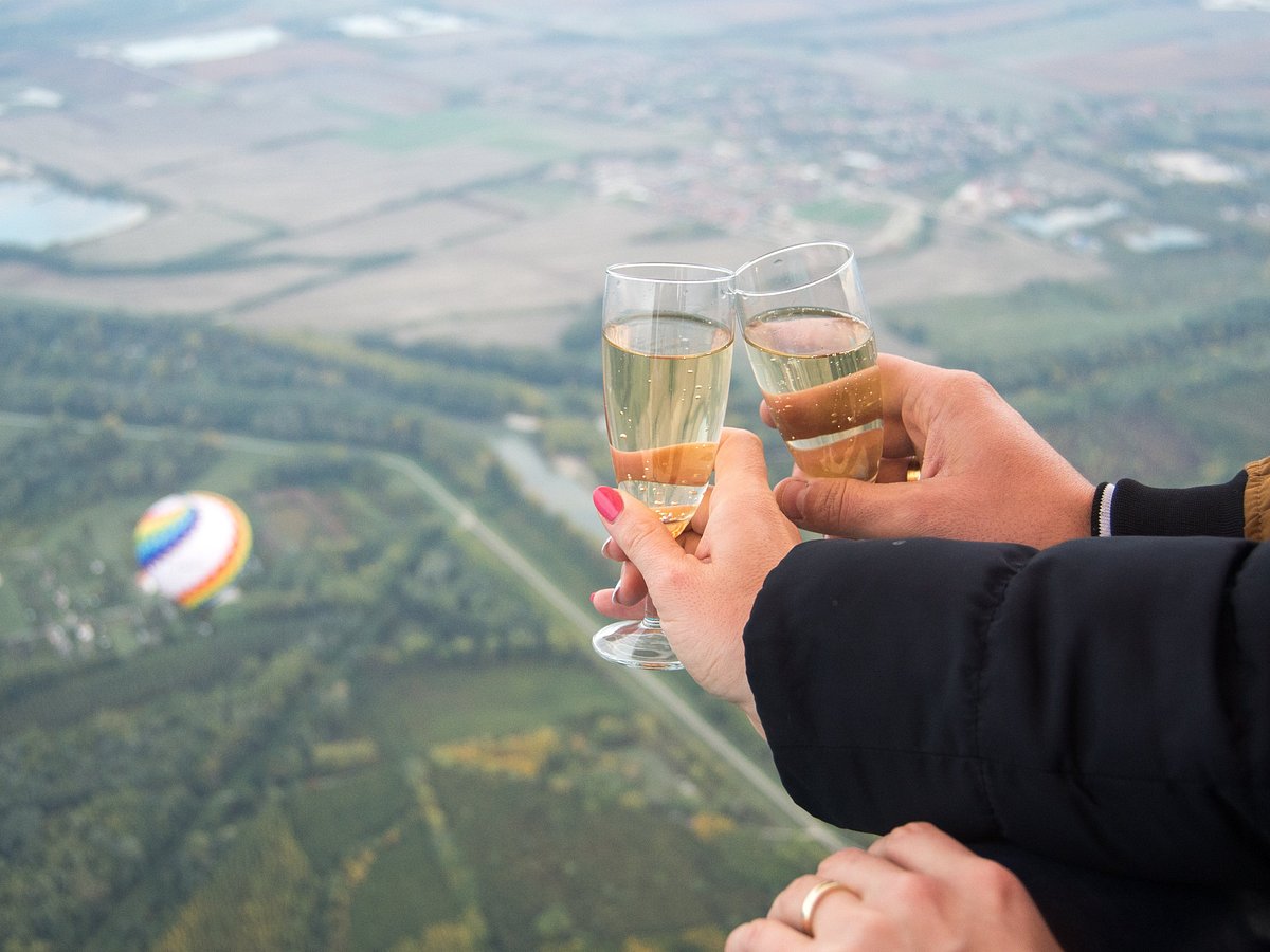 Champagne Toast Landing