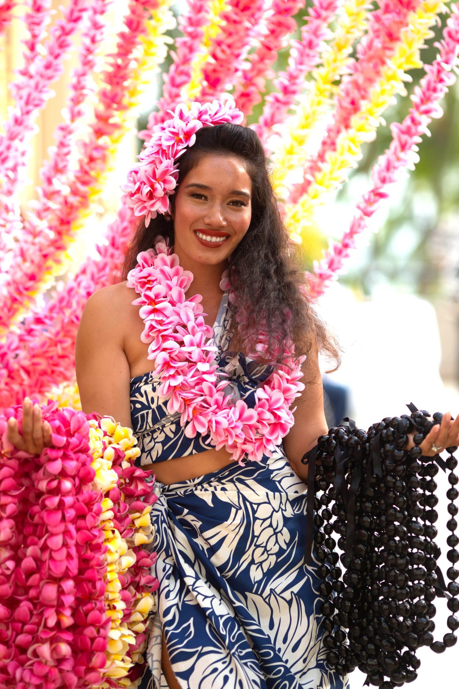 Shell Lei Greeting