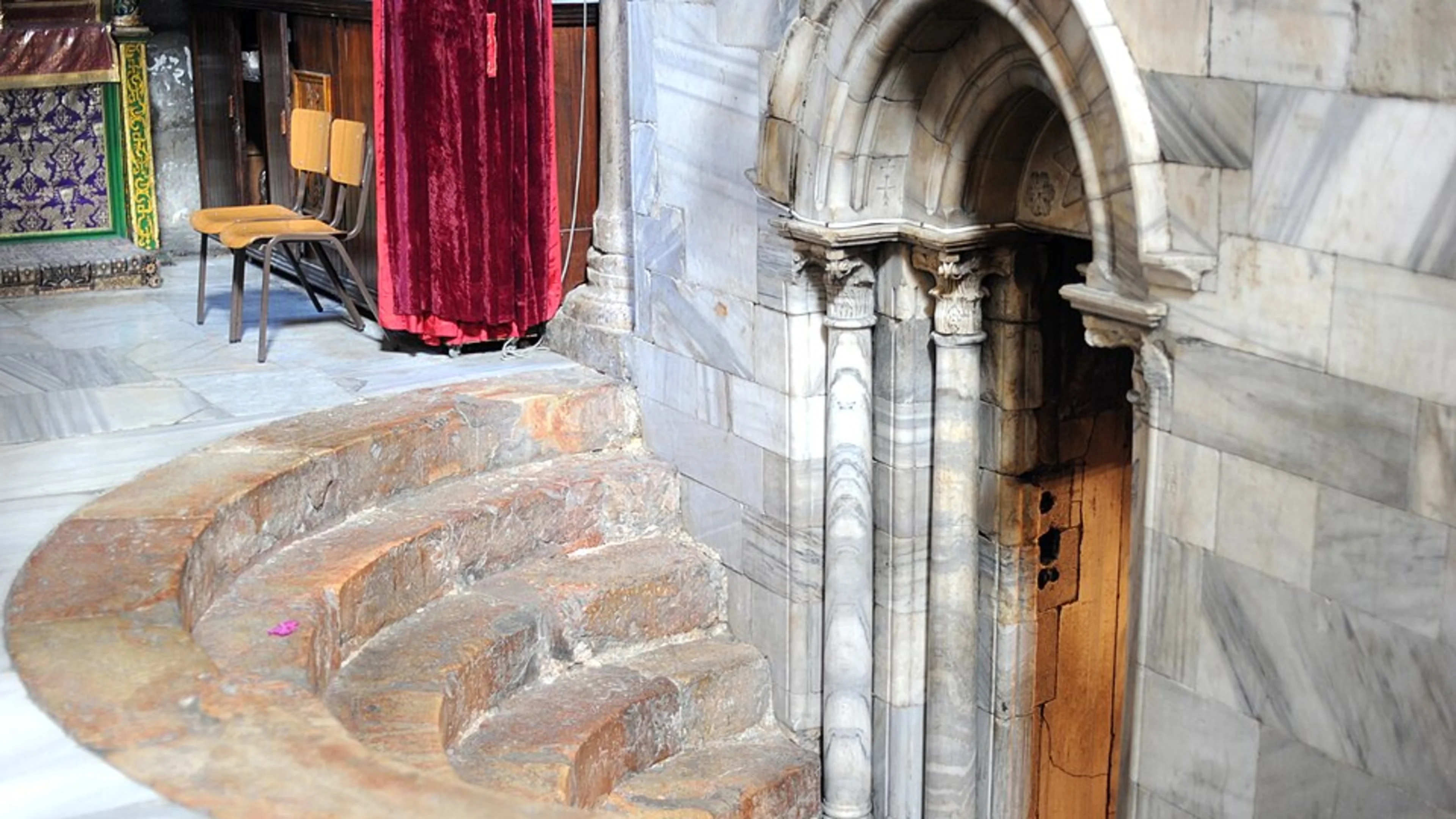 Grotto Staircase