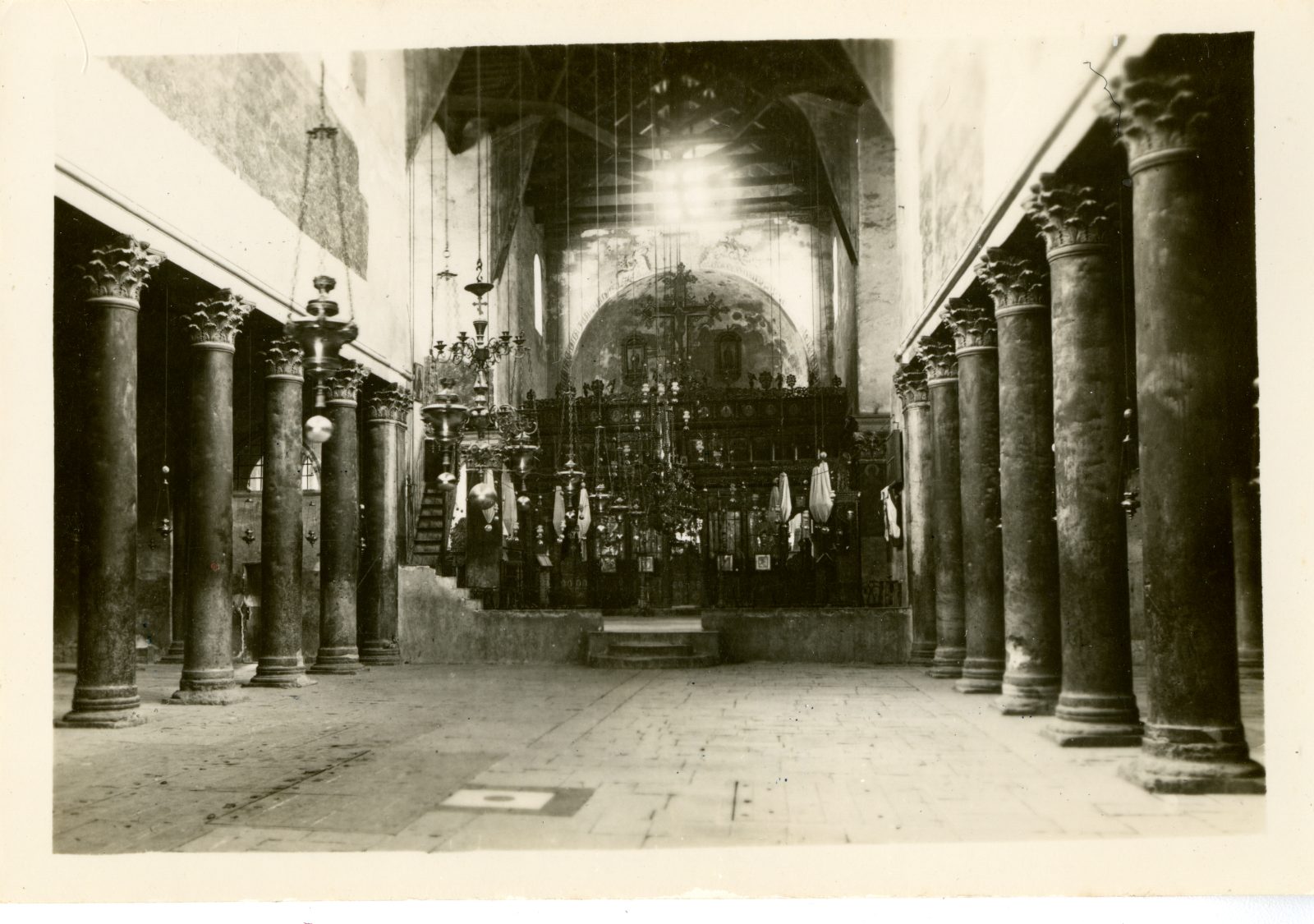 Nave Columns