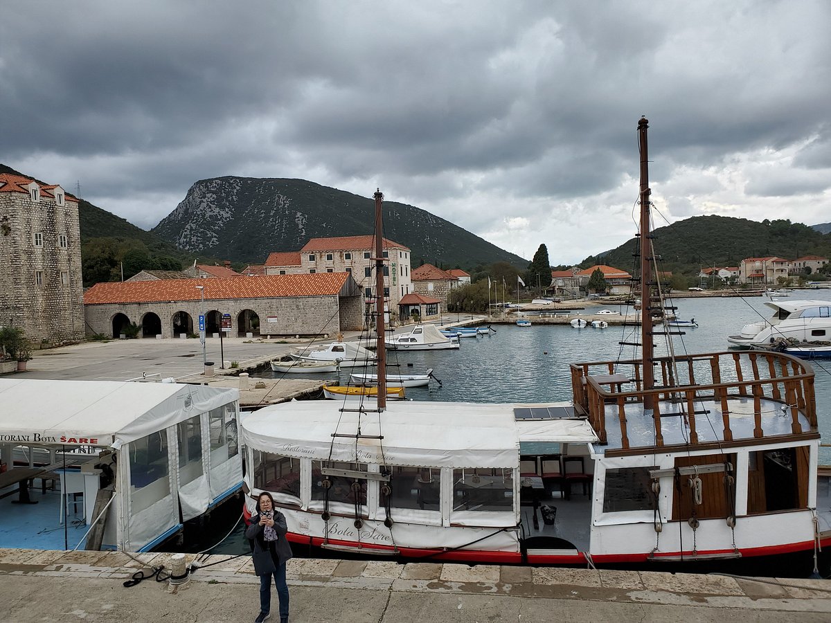 Floating Oyster Platform
