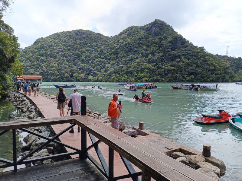 Floating Jetty Entrance