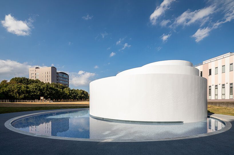 Circular Plaza