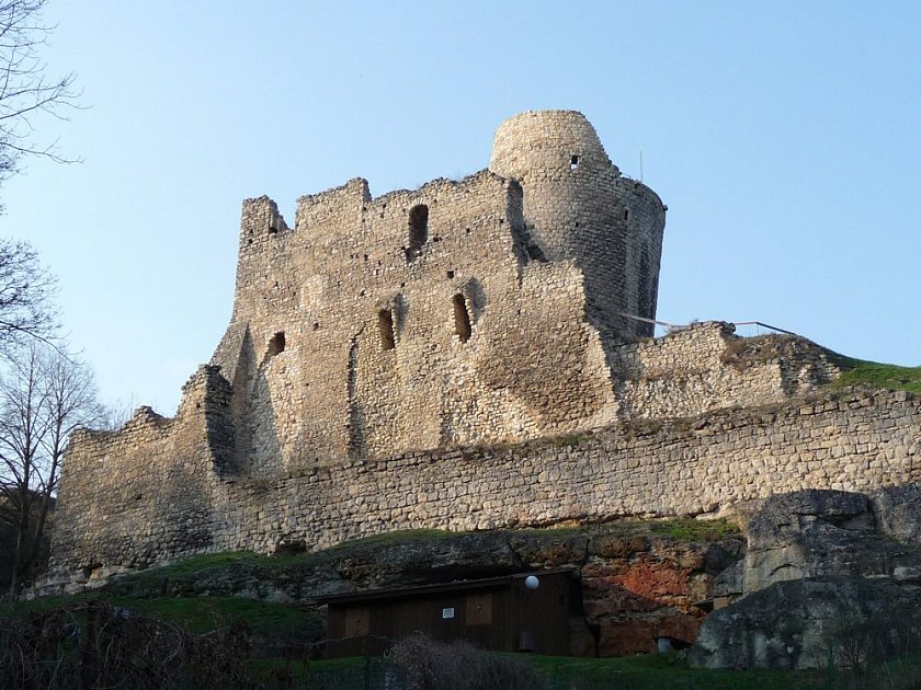 Šikmá věž