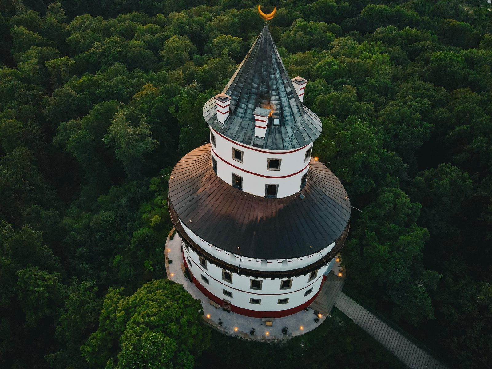Pařez Castle