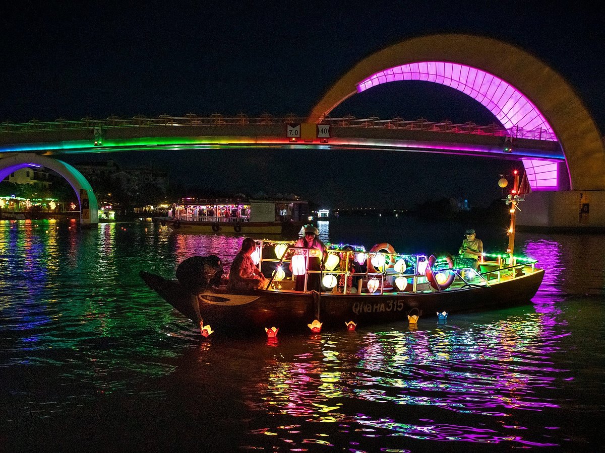 Wat Chai Mongkhon Pier