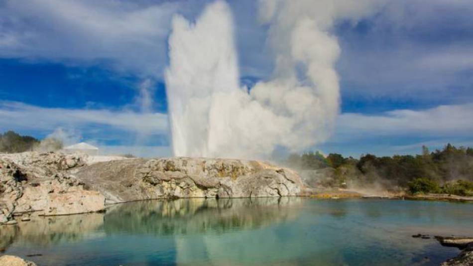 Te Whakarewarewa Geothermal Valley