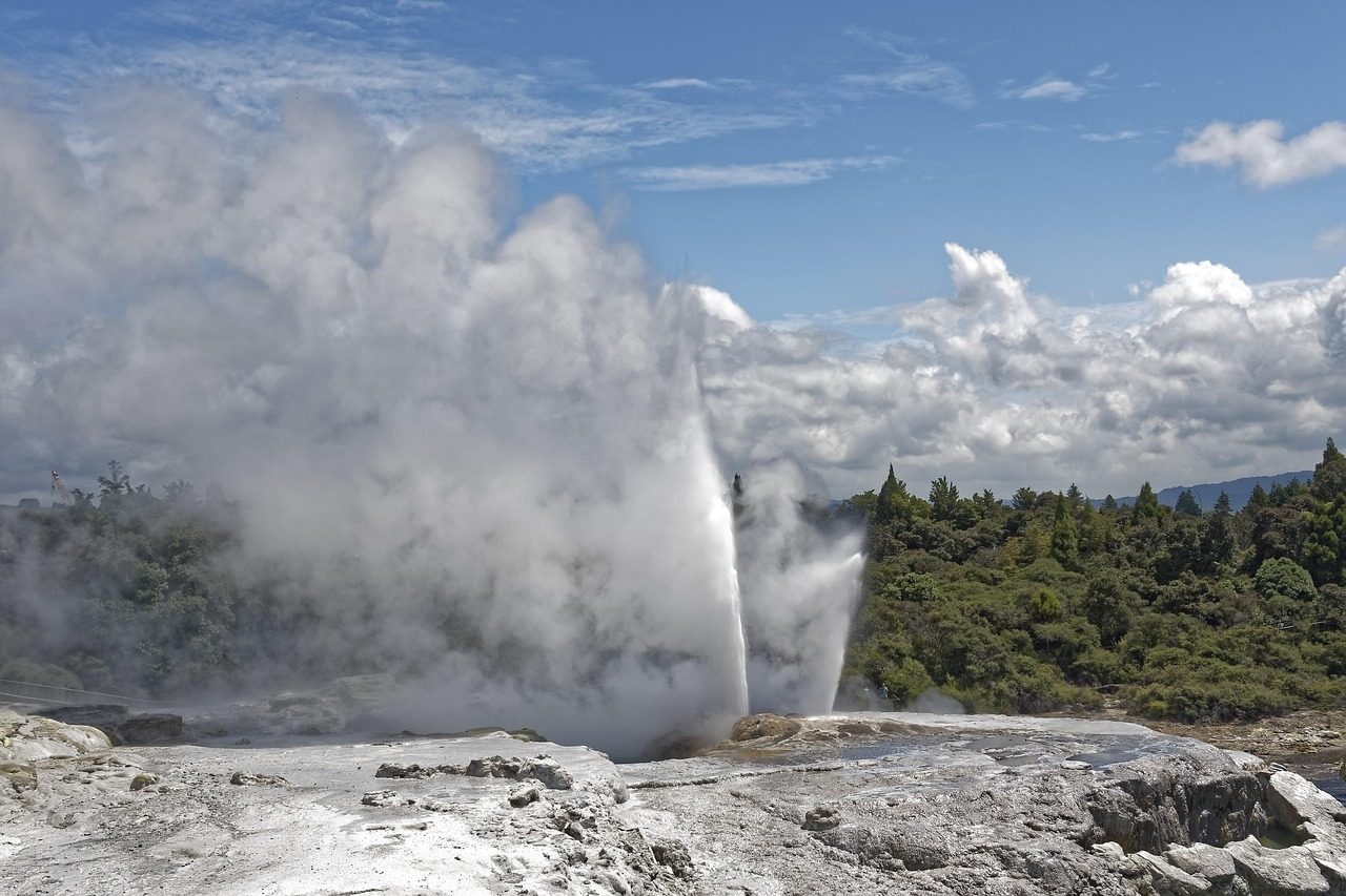Pohutu Geyser Observation Deck
