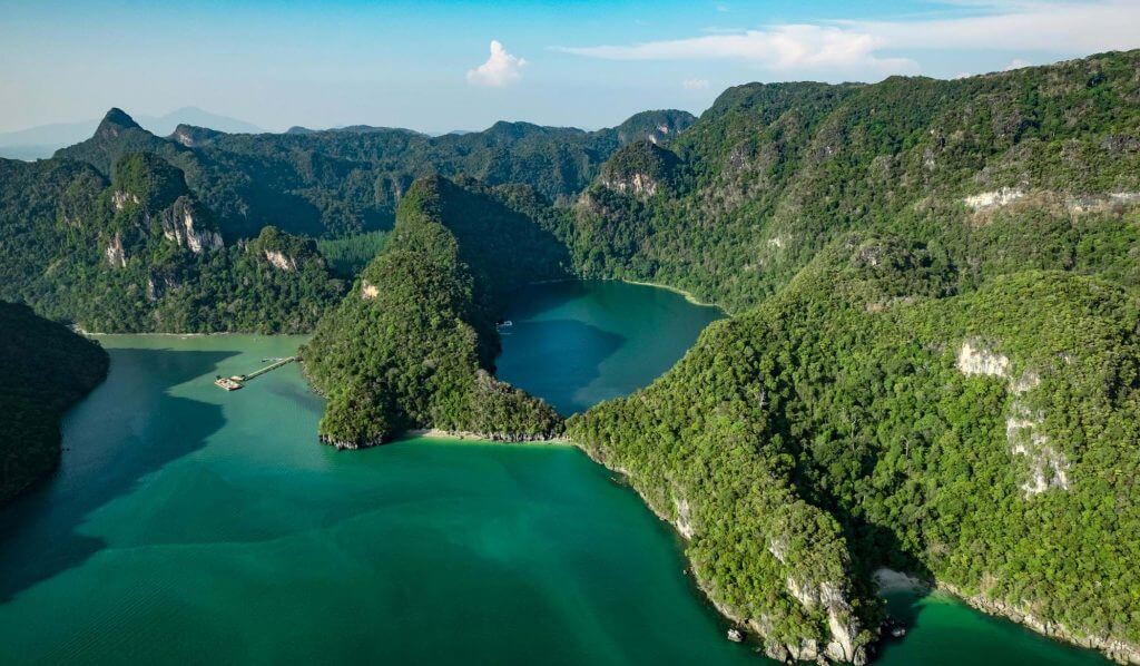 Tasik Dayang Bunting