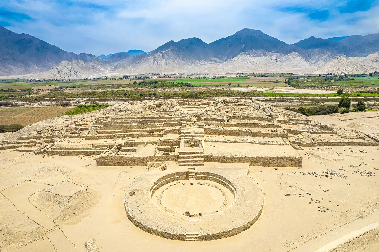 Circular Plaza