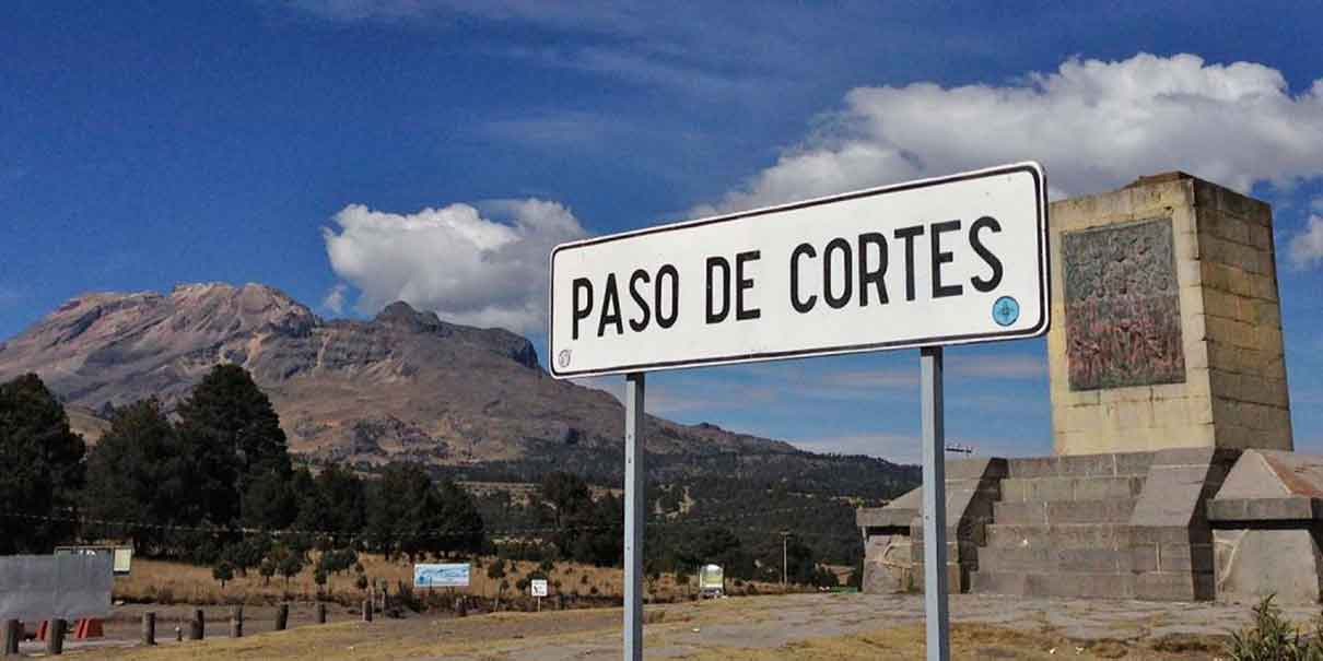 Paso de Cortés Arch