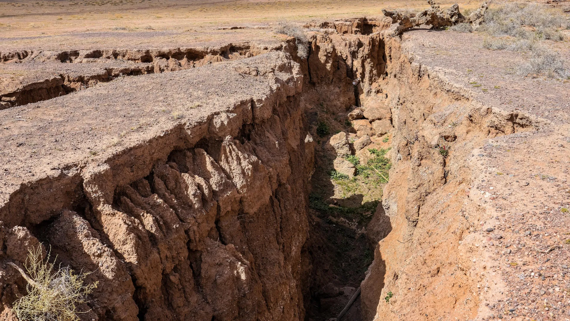 Eruptive Fissures