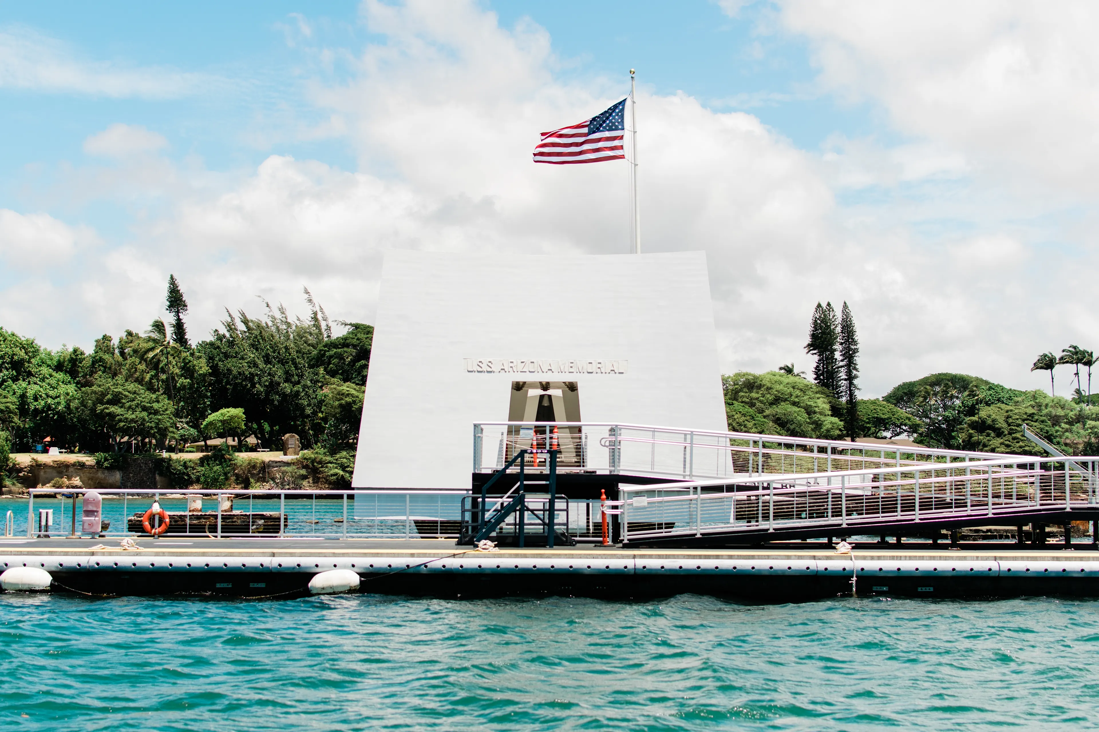 Pearl Harbor Honolulu City Tour