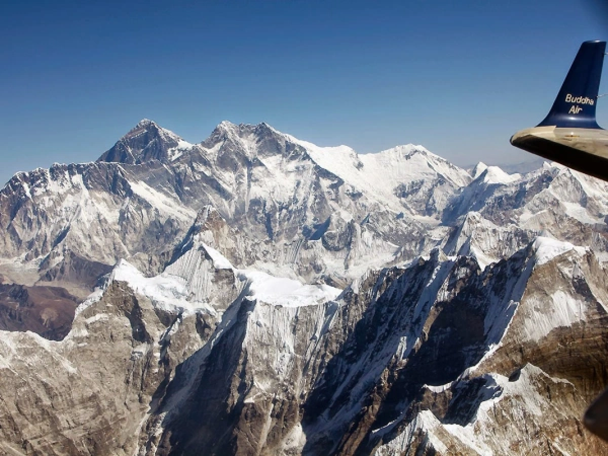 Everest Scenic Flight
