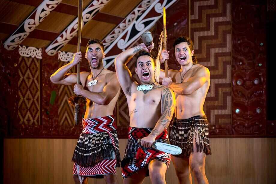 Rotorua Maori Show