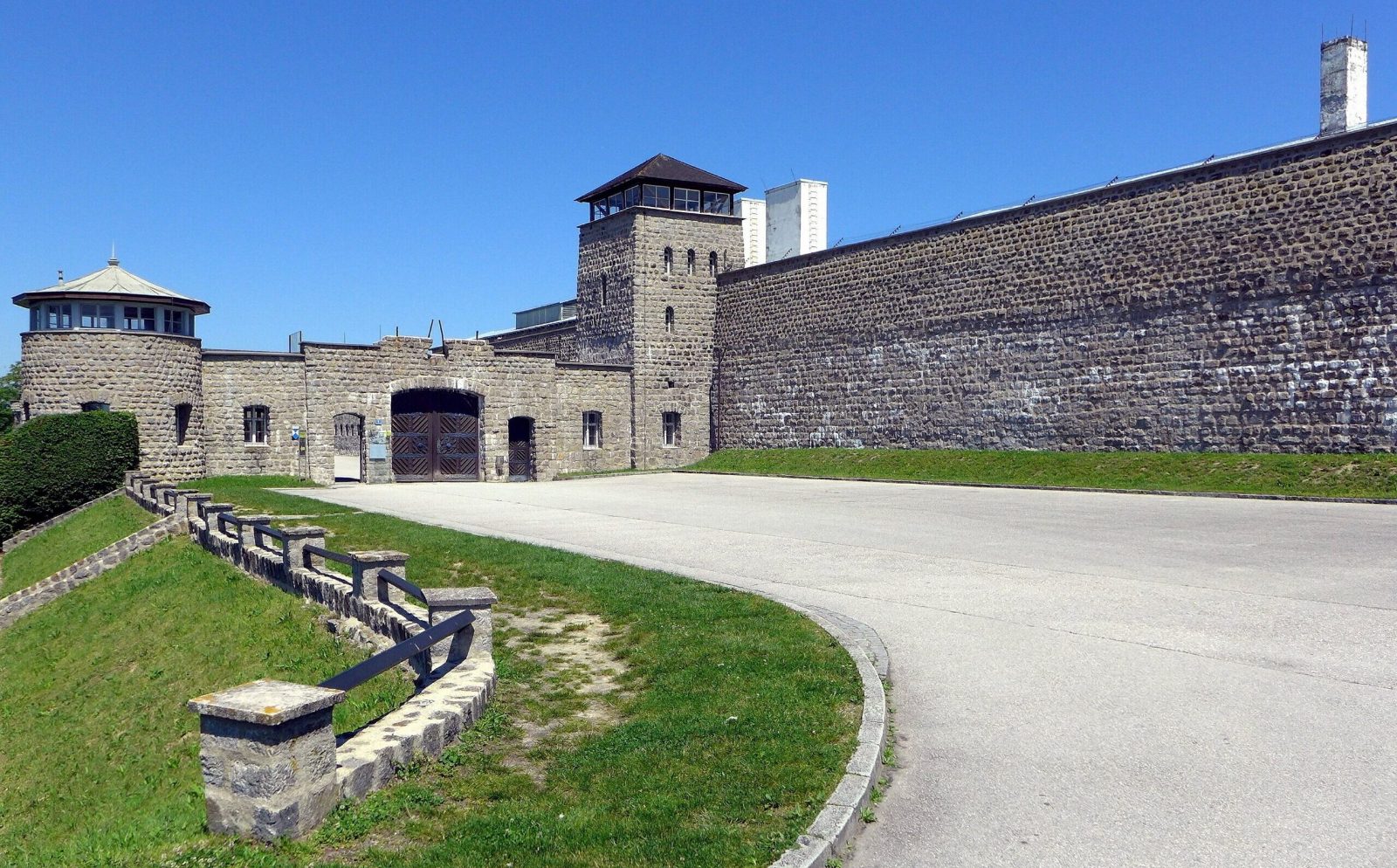 Your Mauthausen Day Trip From Vienna, Explained