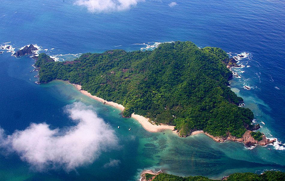 Your Tortuga Island Tour from San Jose, Explained