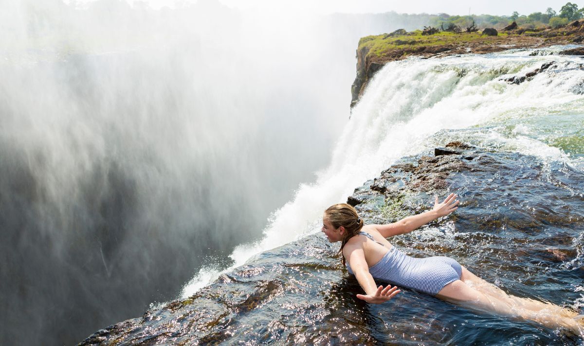 Your experience at Livingstone Island Tour