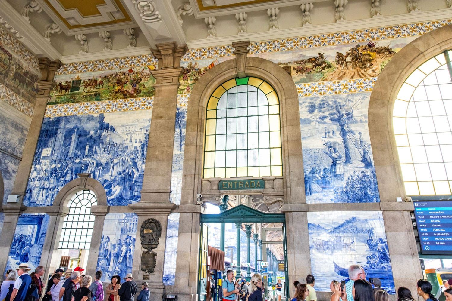 São Bento Station