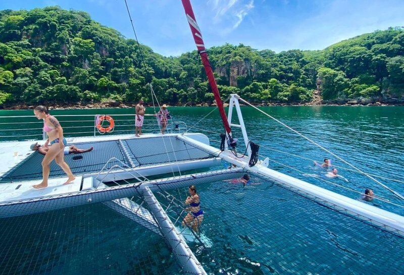 Your experience at Taboga Island Catamaran Tour