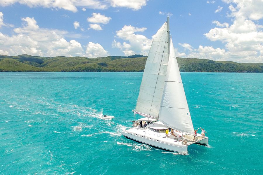 Whitsundays Overnight Sailing