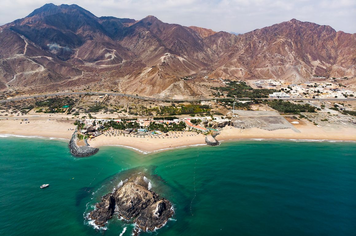 Snorkeling in Fujairah: Gulf of Oman Reefs