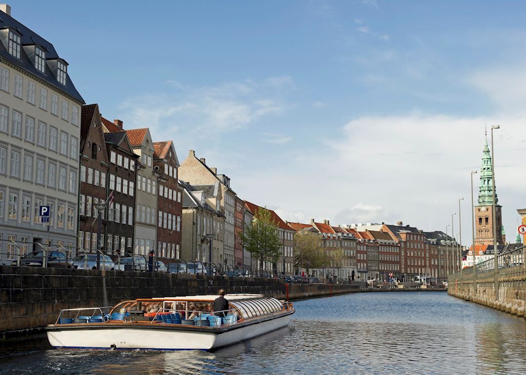 Boat Rental Copenhagen on the Historic Canals