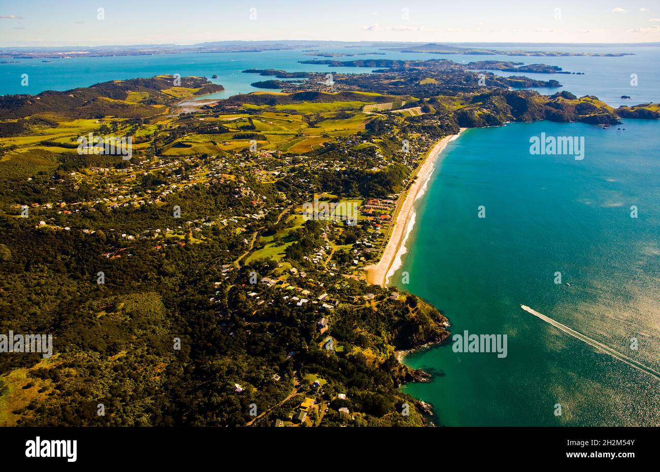 Onetangi Beach