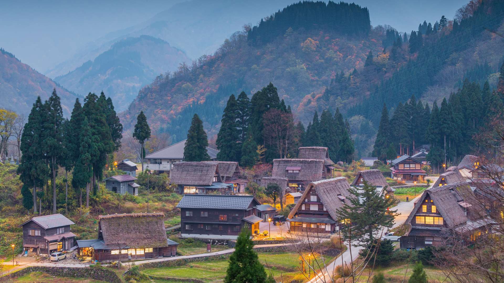 Ainokura Village