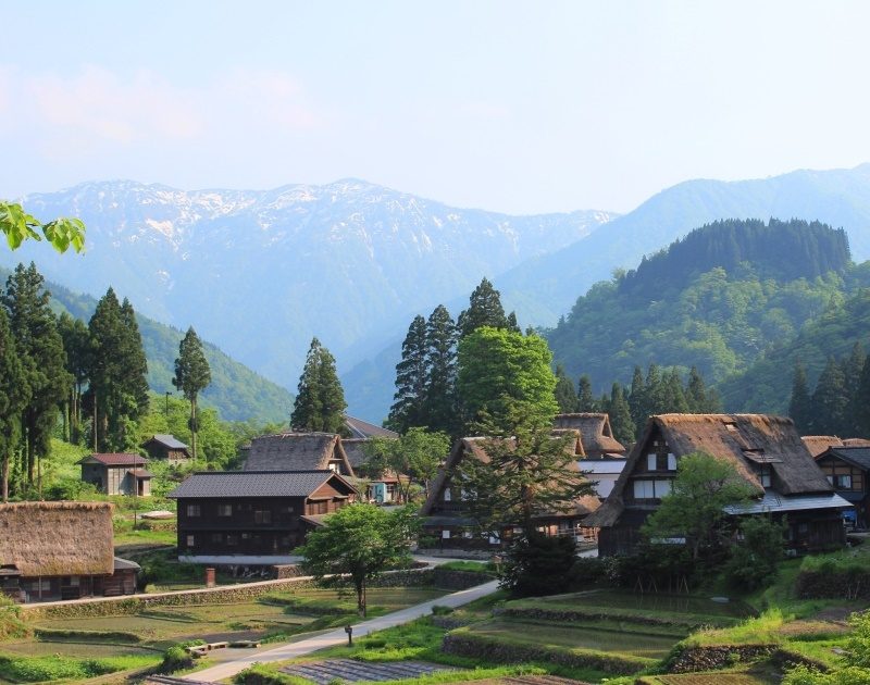 Ainokura Village