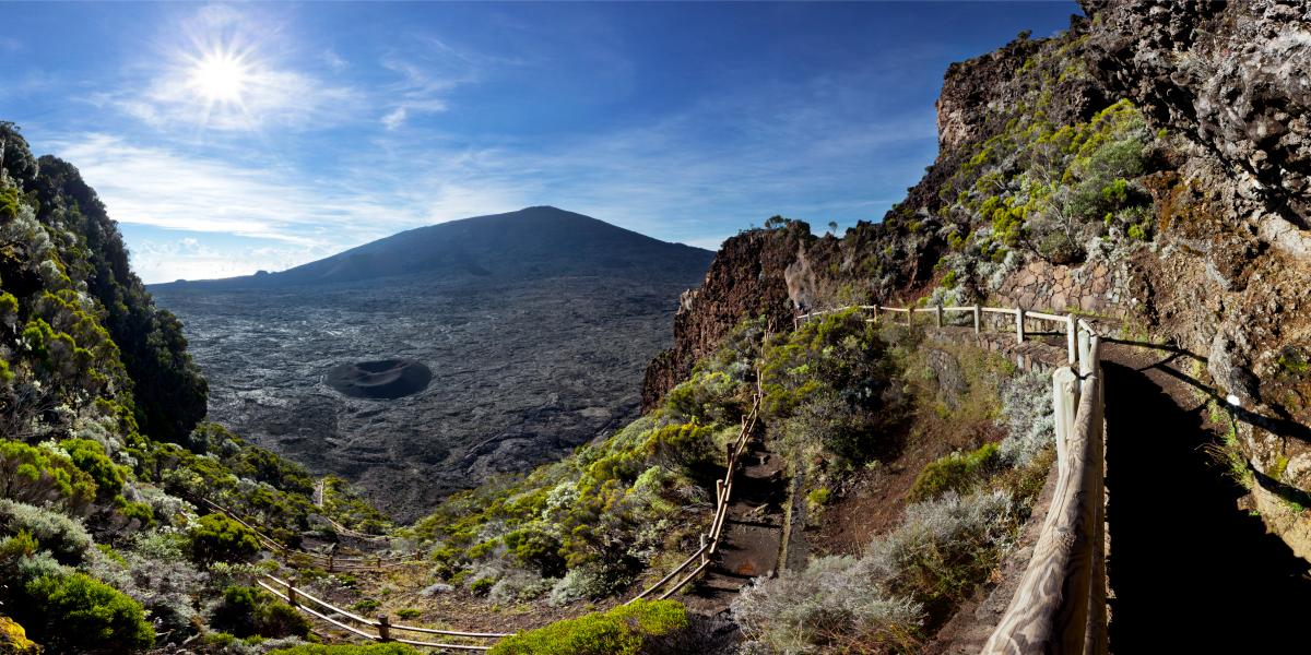 Piton De La Fournaise Walk