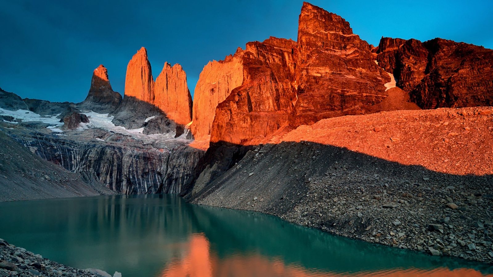 Is Torres Del Paine in Chile or Argentina