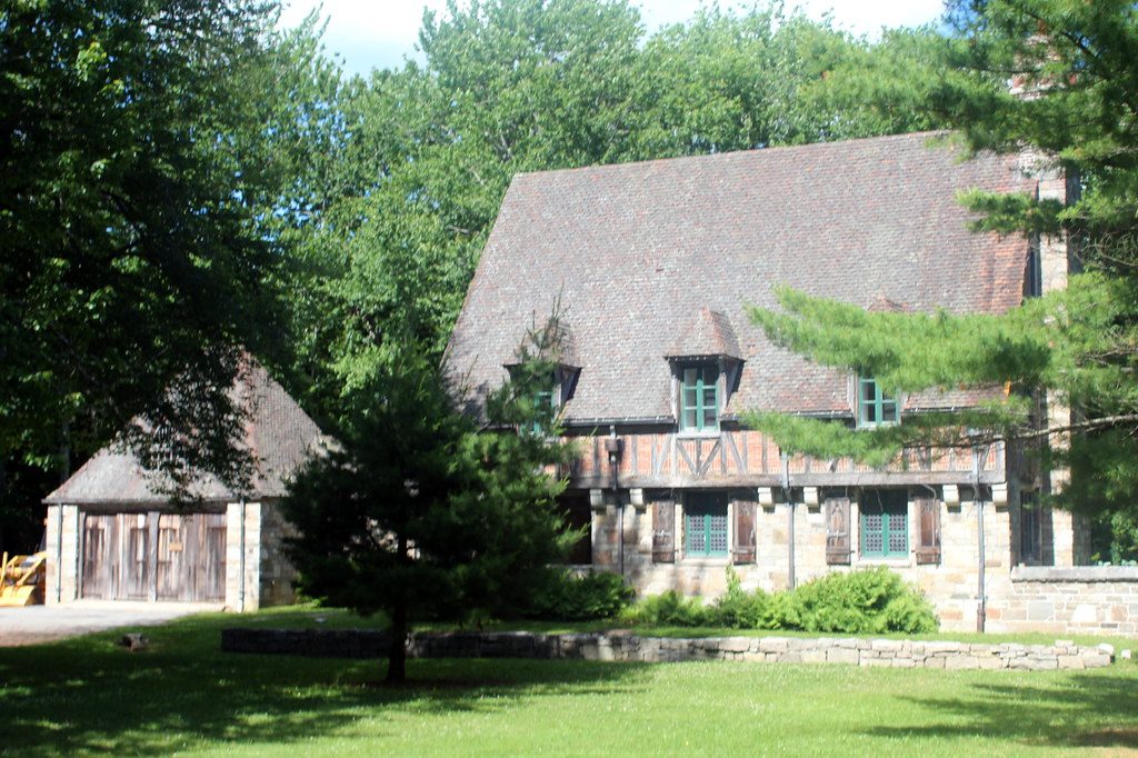 Jordan Pond Gatehouse