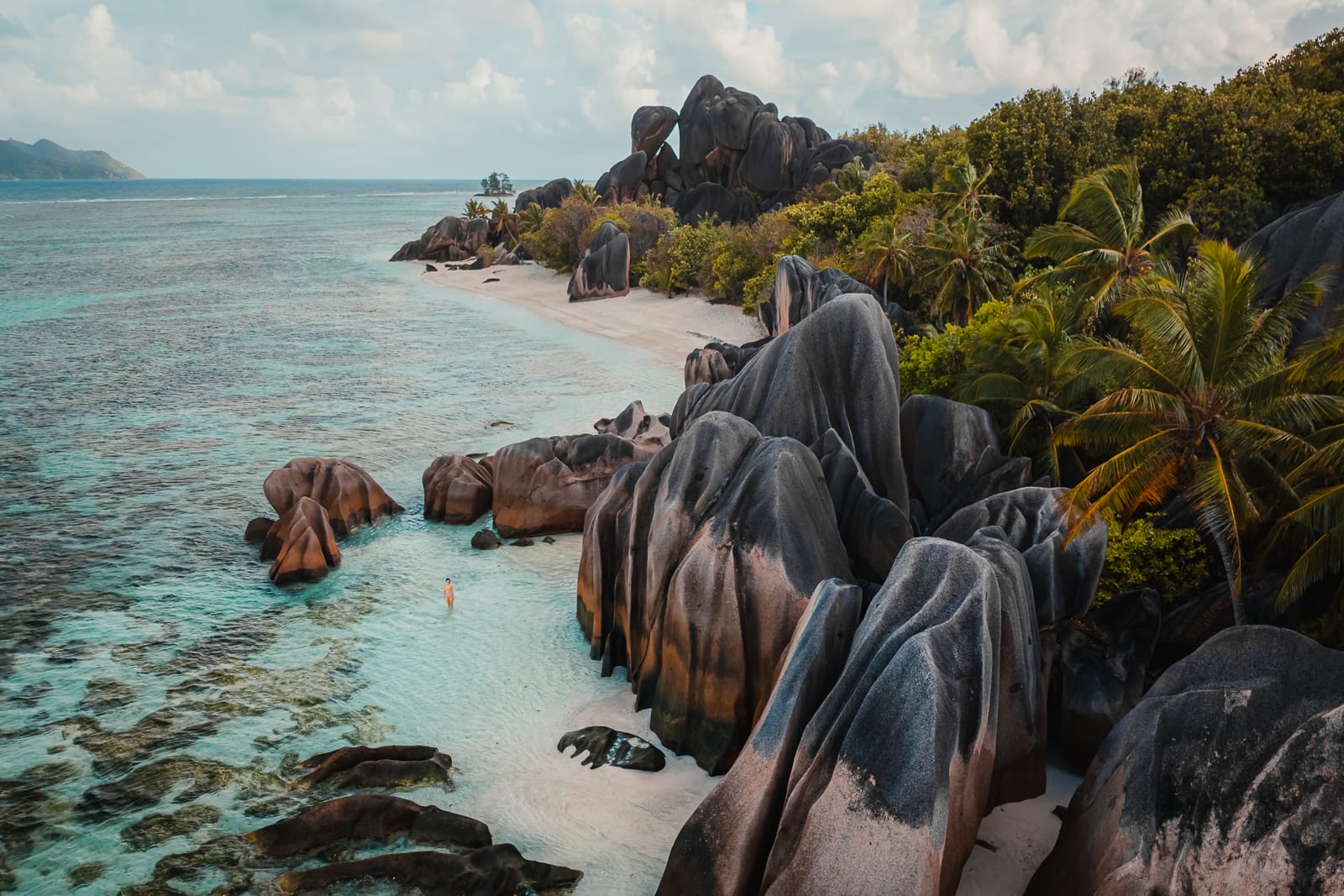 Praslin and La Digue Tour