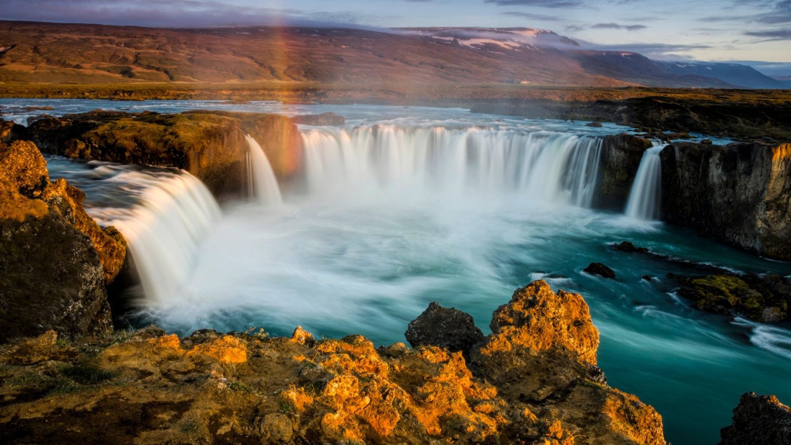 Goðafoss Waterfall