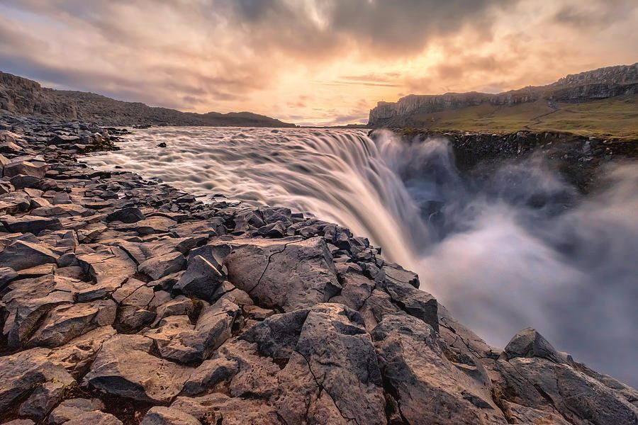 Dettifoss East Side Trail