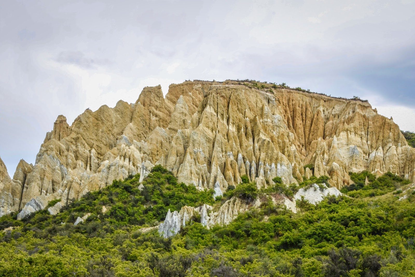 Omarama Clay Cliffs