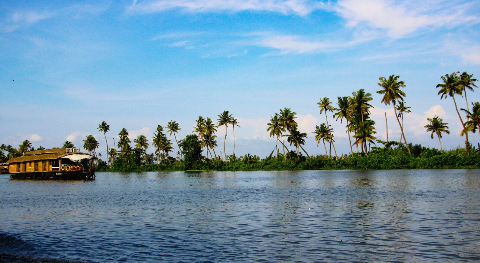 Vembanad Lake Horizon