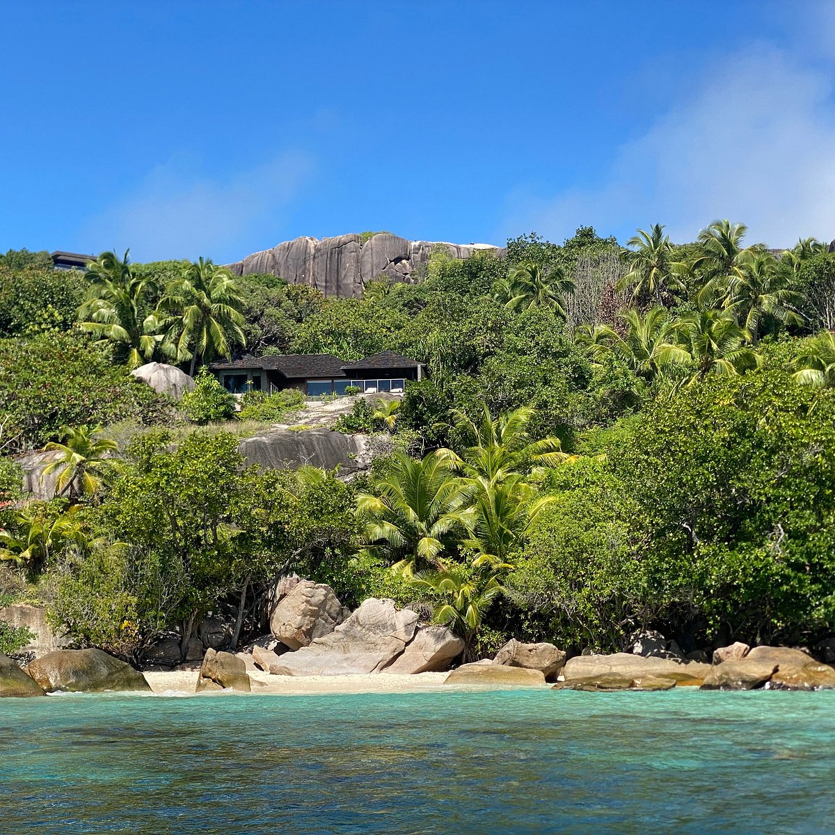 Praslin Beach Hotels