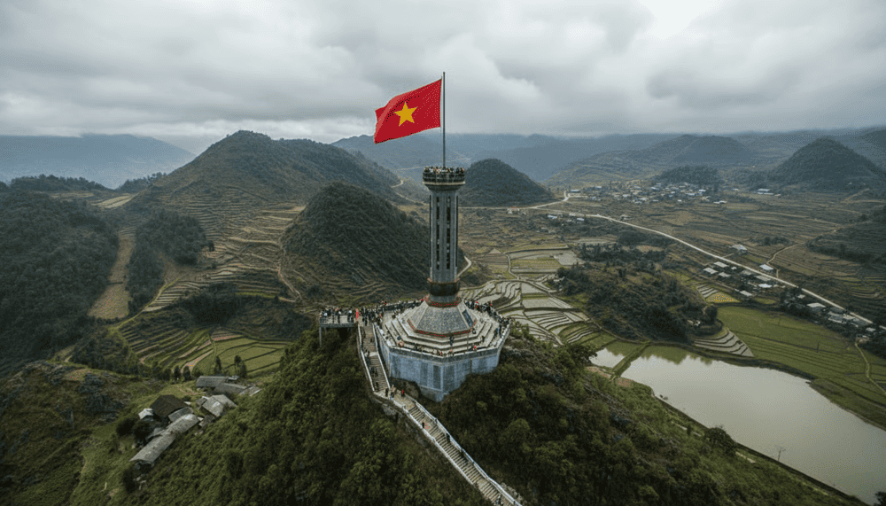 Lung Cu Flag Tower