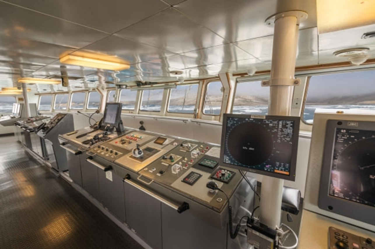 Captain Cabin
